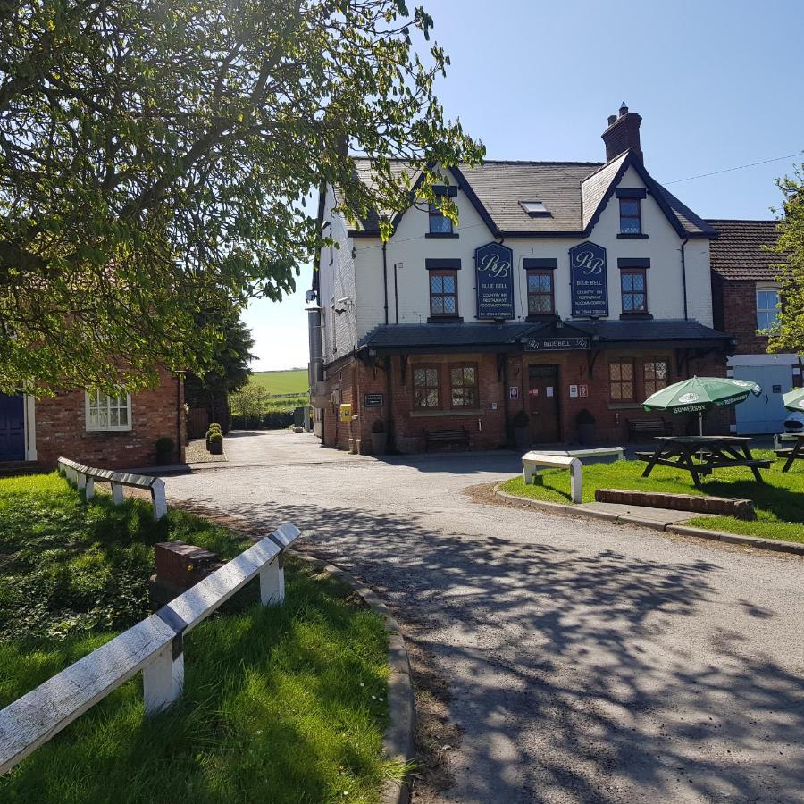 The Blue Bell Inn Weaverthorpe Kültér fotó